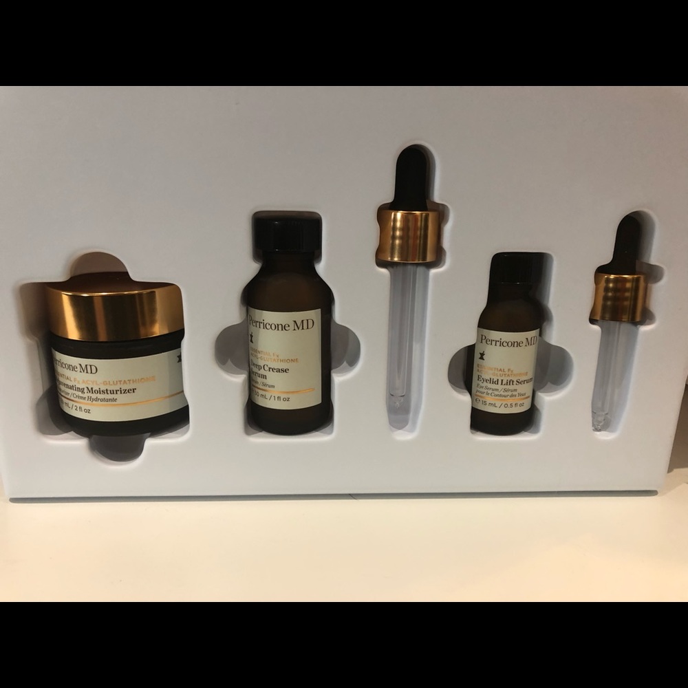 Perricone MD Essential Fx Collection